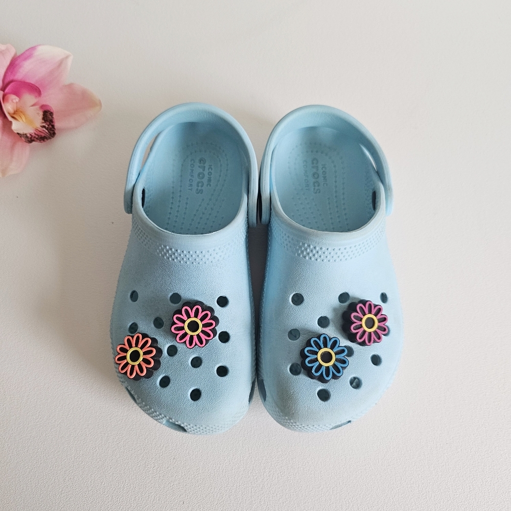 Iconic CROCS Comfort Classic Toddler Clog Light Blue Sandals 13, Light Up Charms